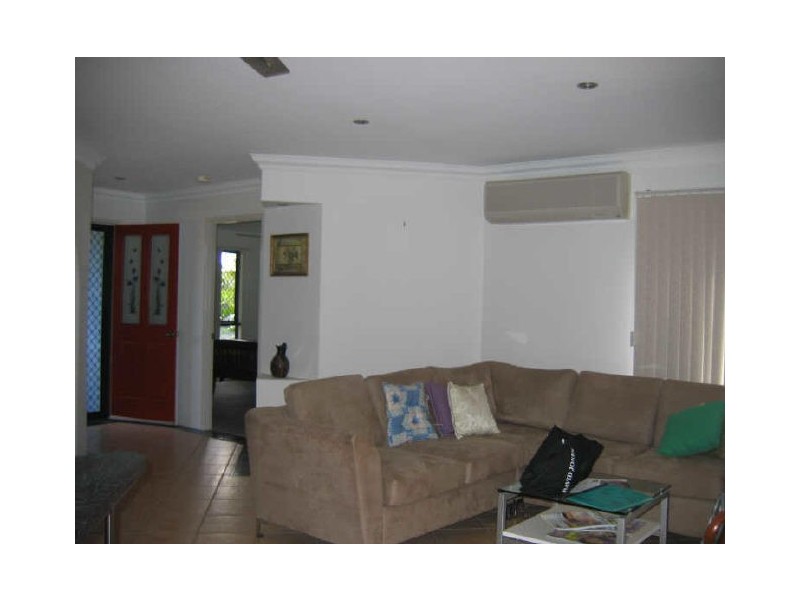 6 Banksia Avenue, Tin Can Bay QLD 4580