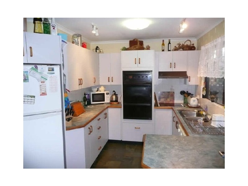 5 Maheno Crt, Tin Can Bay QLD 4580