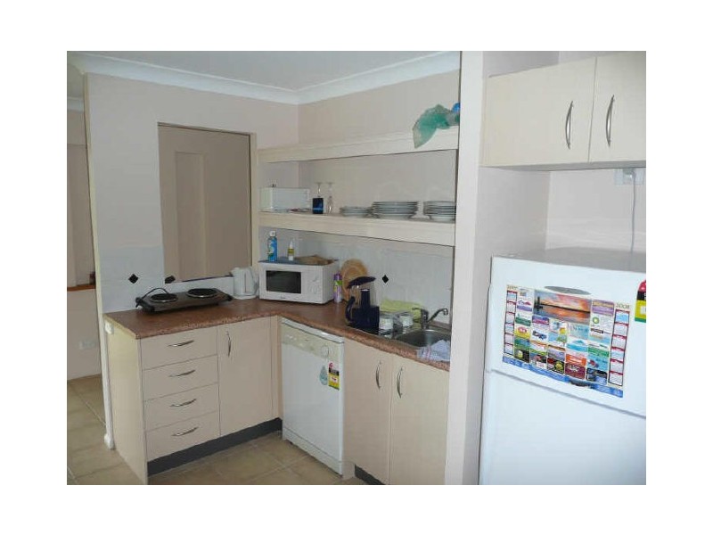 14 Endurance Avenue, Cooloola Cove QLD 4580