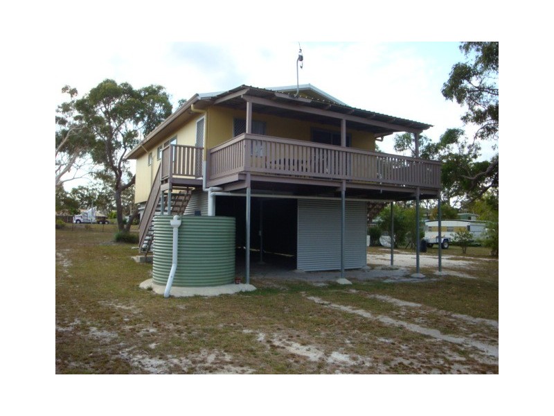 5 Essex Ct, Cooloola Cove QLD 4580