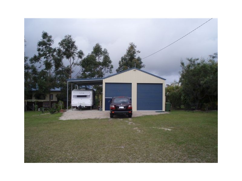 69 Nautilus Dr, Cooloola Cove QLD 4580