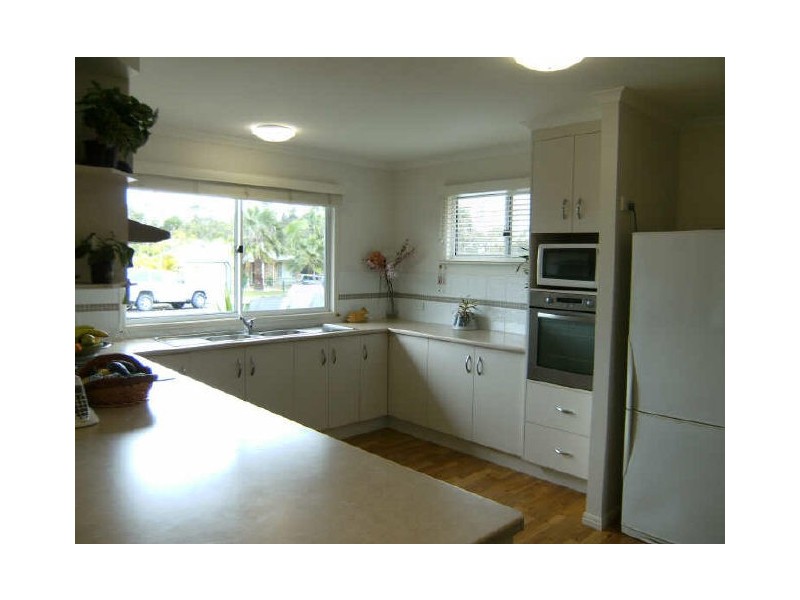 6 Olympia Court, Cooloola Cove QLD 4580