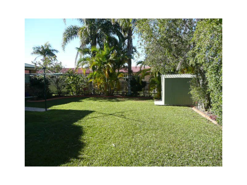 4 Maheno Ct, Tin Can Bay QLD 4580