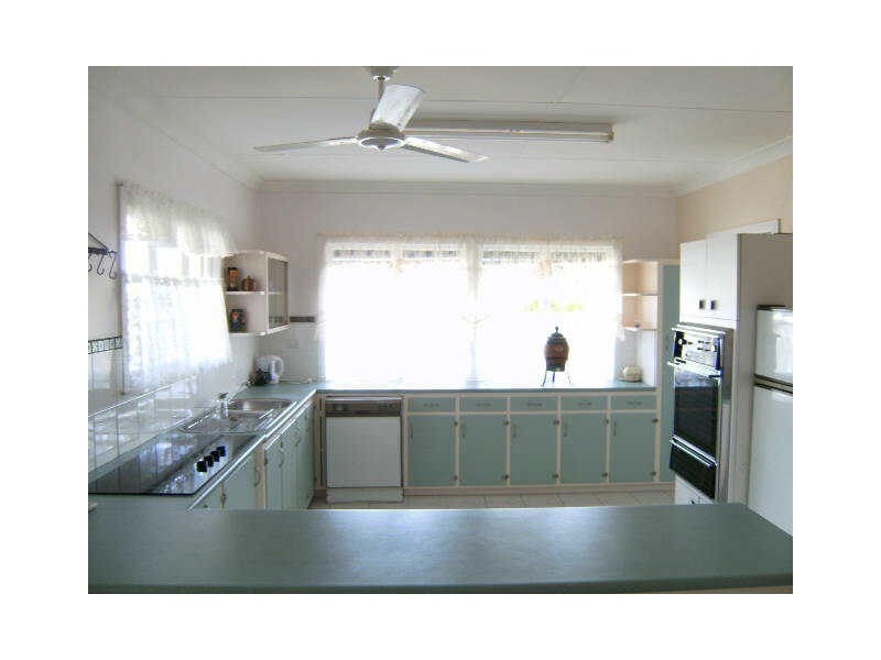 23 AQUITANIA COURT, Cooloola Cove QLD 4580