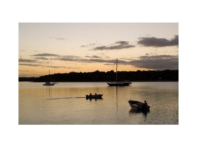 23 AQUITANIA COURT, Cooloola Cove QLD 4580