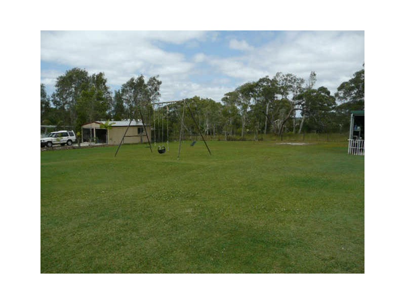 96 Bayside Rd, Cooloola Cove QLD 4580