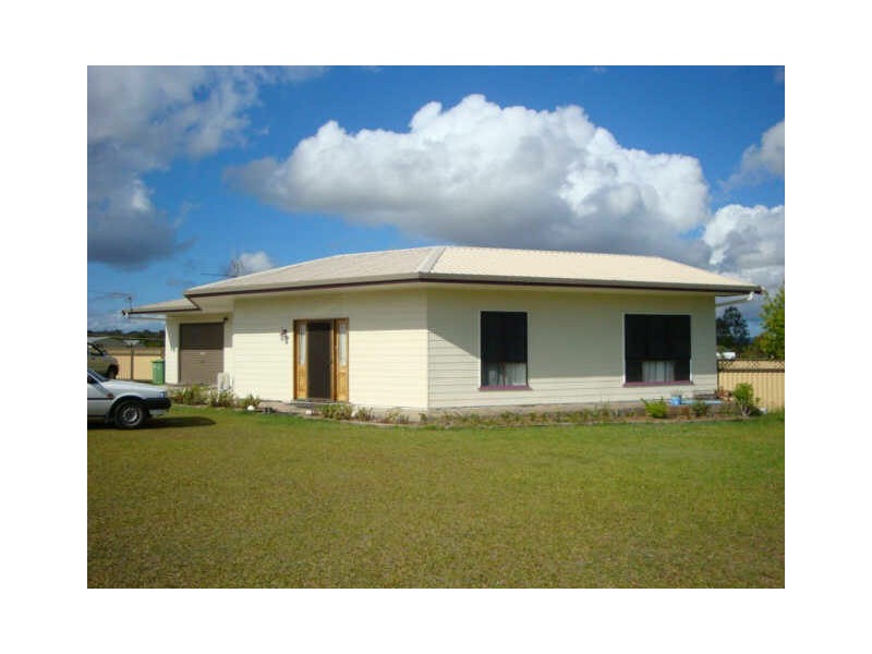 57 Mauretania Ave, Cooloola Cove QLD 4580