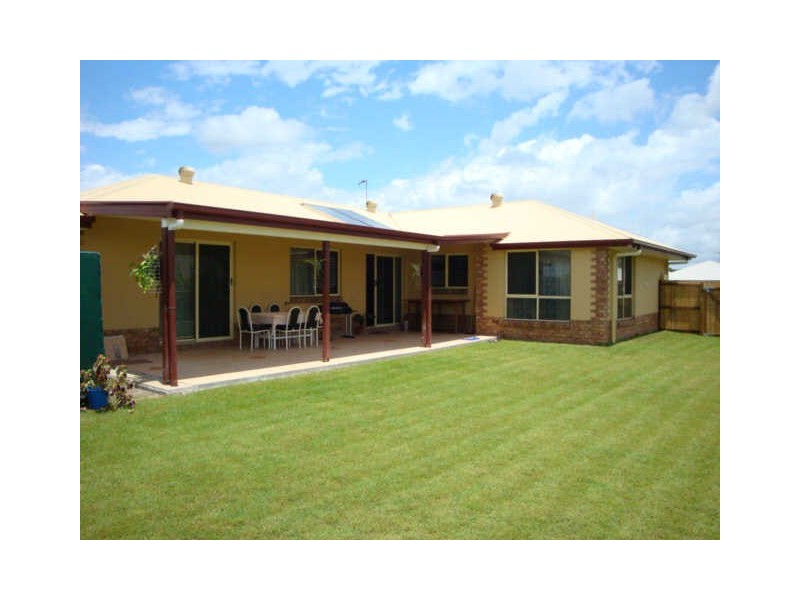 28 Dianella Circuit, Cooloola Cove QLD 4580