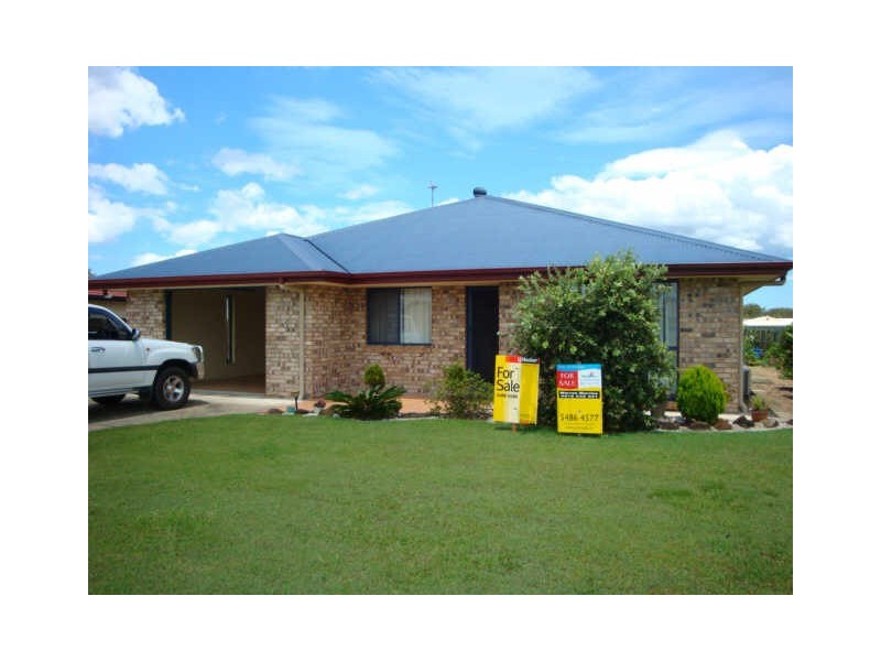 32 Canberra Avenue, Cooloola Cove QLD 4580