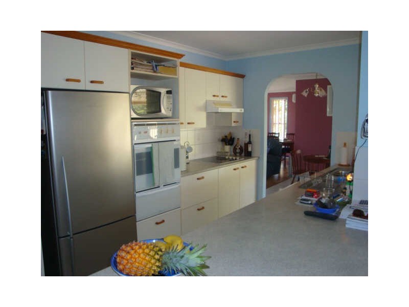 11 Achillies Avenue, Cooloola Cove QLD 4580