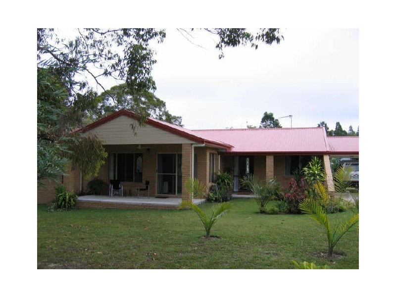 4 Enterprise Court, Cooloola Cove QLD 4580
