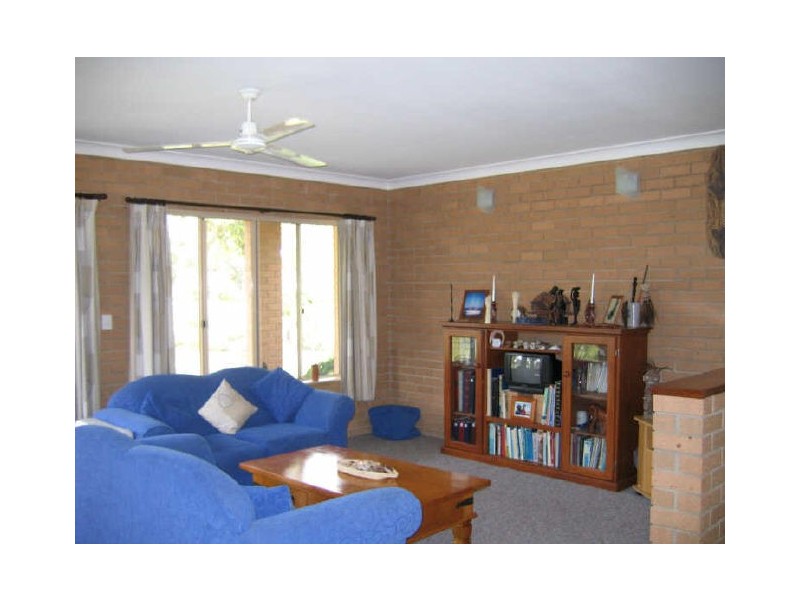 4 Enterprise Court, Cooloola Cove QLD 4580