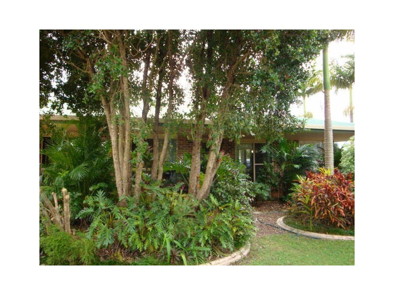 1 Aramac Court, Tin Can Bay QLD 4580