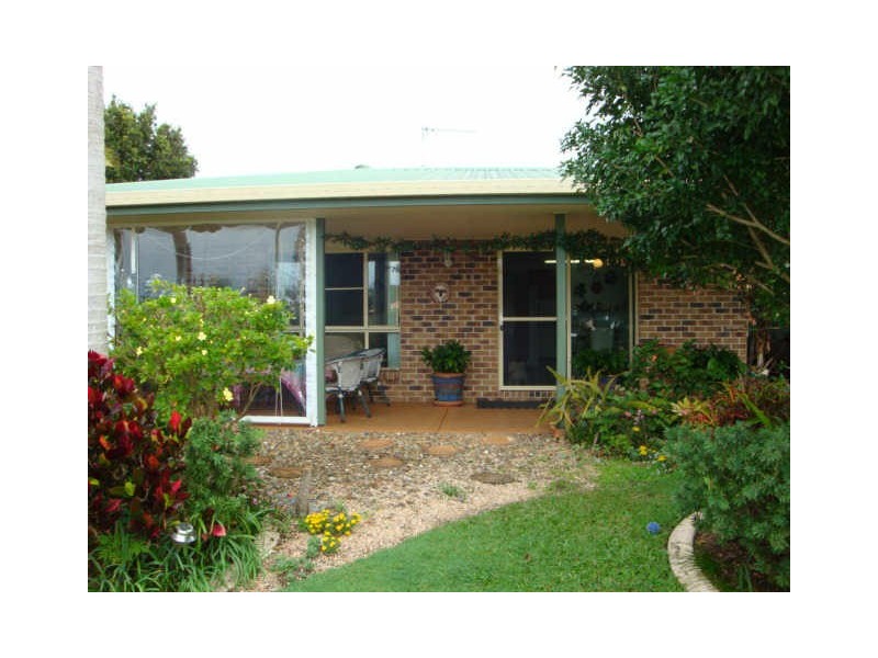 1 Aramac Court, Tin Can Bay QLD 4580