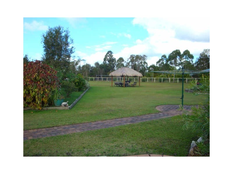 9 Oberon Court, Cooloola Cove QLD 4580