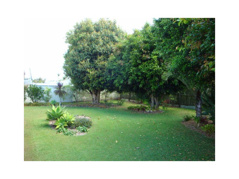 10 Threadfin St, Tin Can Bay QLD 4580