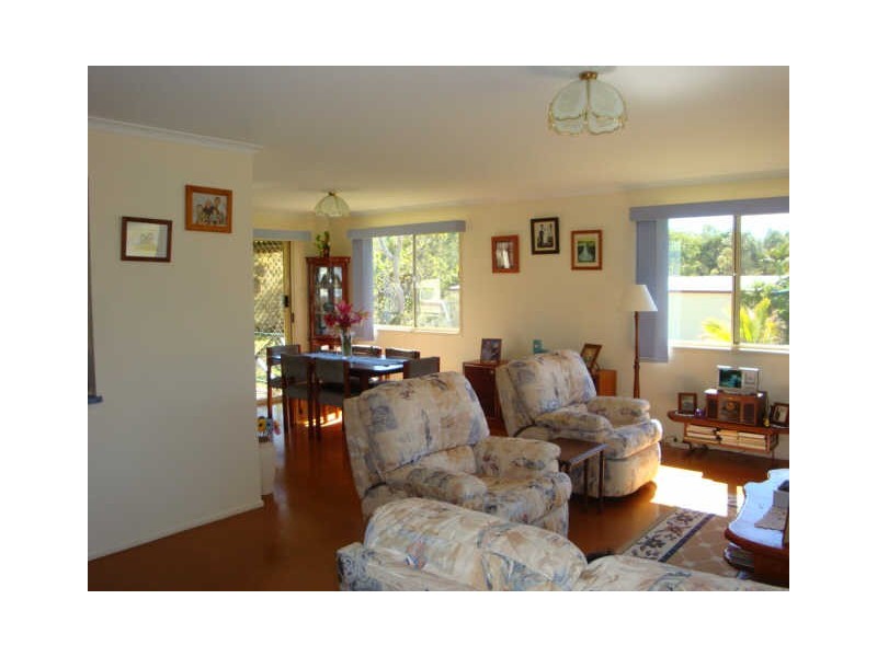 50 Discovery Dv, Cooloola Cove QLD 4580