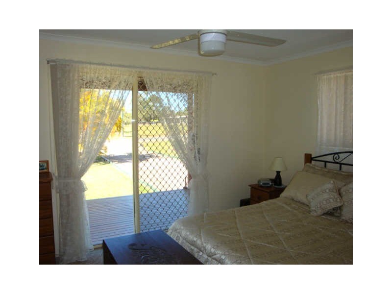 50 Discovery Dv, Cooloola Cove QLD 4580
