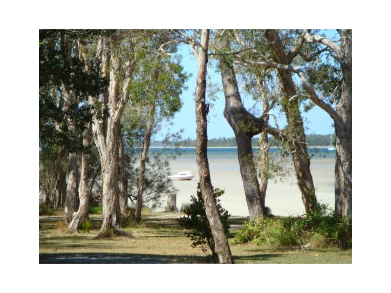 56 Toolara Rd, Tin Can Bay QLD 4580