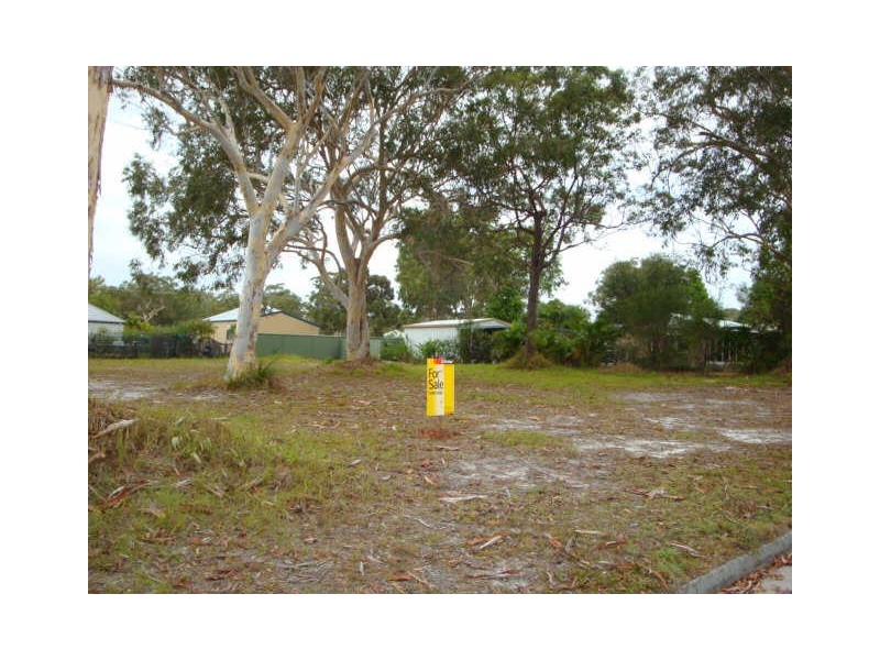 8 Doric ct, Cooloola Cove QLD 4580