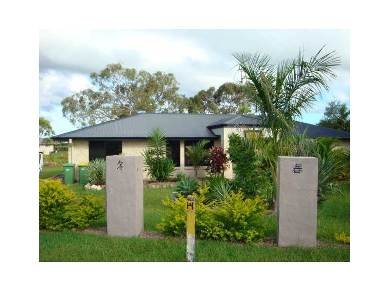 9 Pamir Court, Cooloola Cove QLD 4580