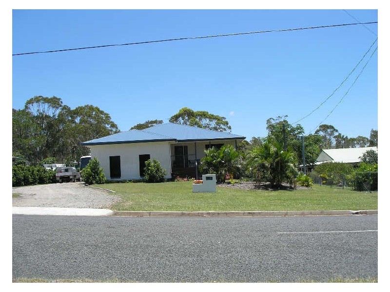 72 Endevour  Dv, Cooloola Cove QLD 4580