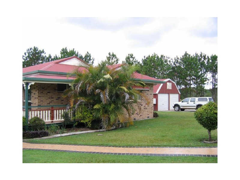 70 Osborne Court, Cooloola Cove QLD 4580