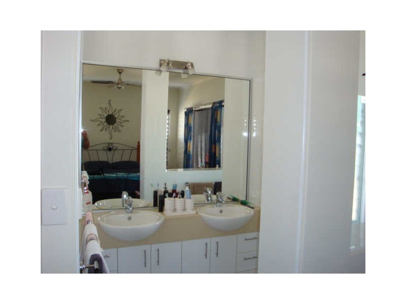 38/20 Gympie Rd, Tin Can Bay QLD 4580