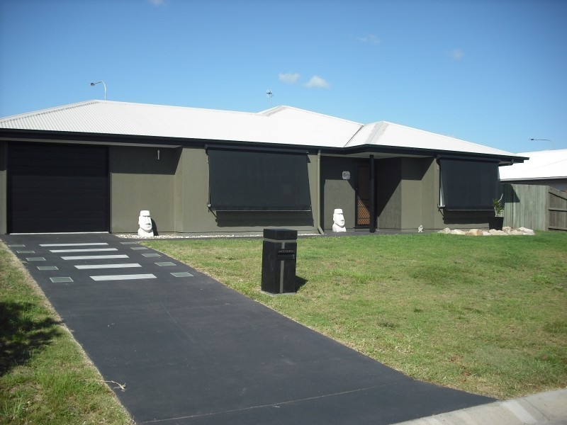 16 Dianella Cir, Cooloola Cove QLD 4580