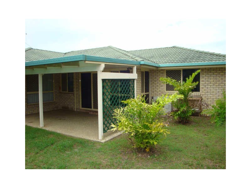 2 Pamir Court, Cooloola Cove QLD 4580
