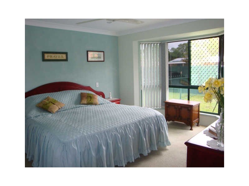 10 Marco Polo Dr, Cooloola Cove QLD 4580