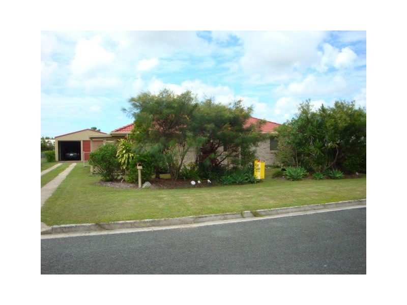 13 Cutty Sark Ct, Cooloola Cove QLD 4580