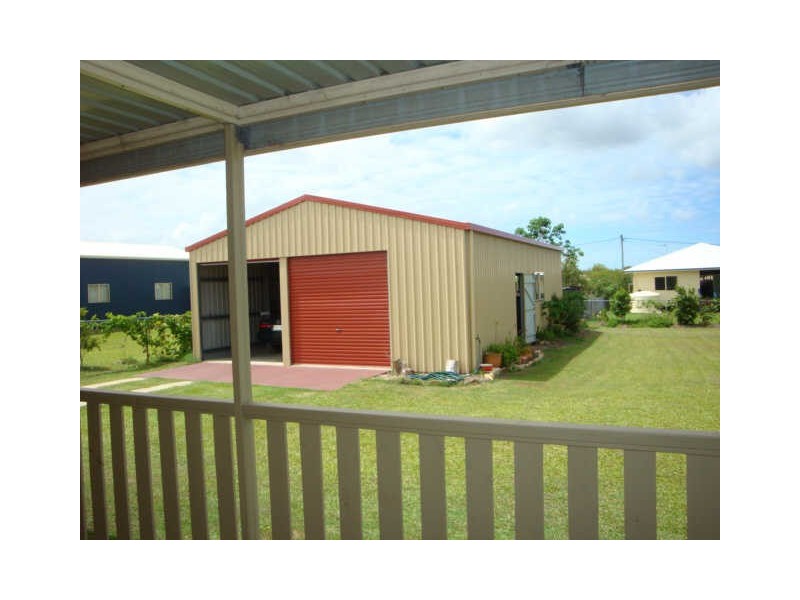 13 Cutty Sark Ct, Cooloola Cove QLD 4580