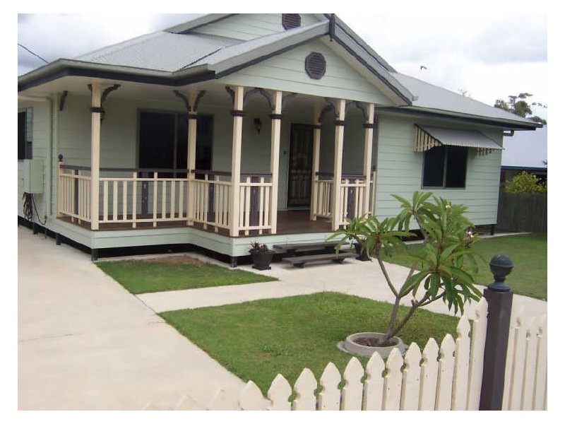 9 Sailfish St, Cooloola Cove QLD 4580