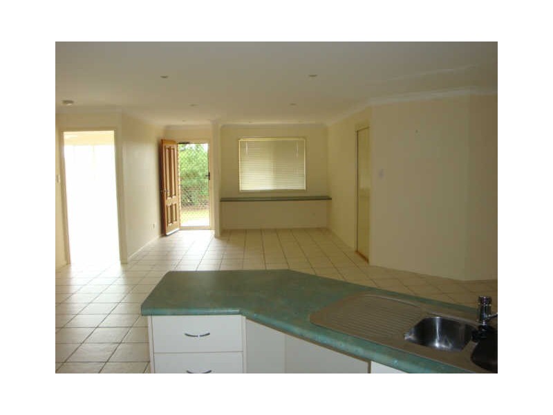 19 Marco Polo Dv, Cooloola Cove QLD 4580