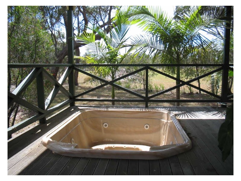 165 Pacific Haven Circuit, Howard QLD 4659