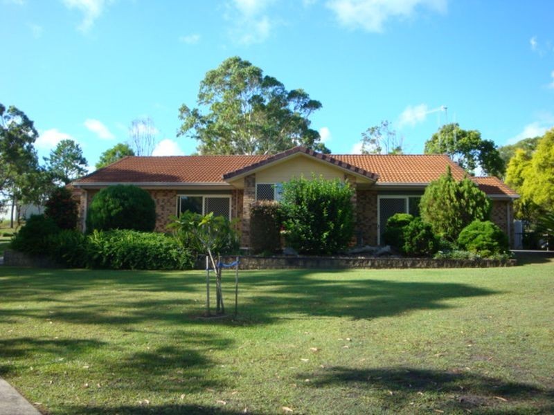 15 Mayflower Ct, Cooloola Cove QLD 4580