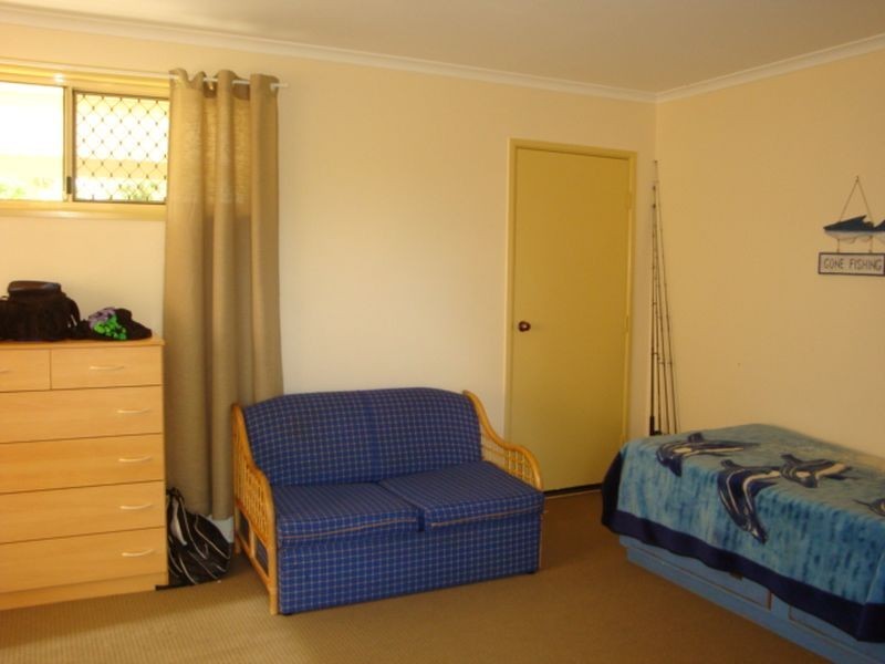 15 Mayflower Ct, Cooloola Cove QLD 4580