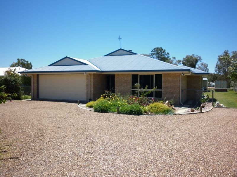 111 Investigator Ave, Cooloola Cove QLD 4580