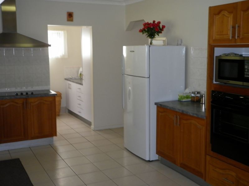 120 Bayside Road, Cooloola Cove QLD 4580