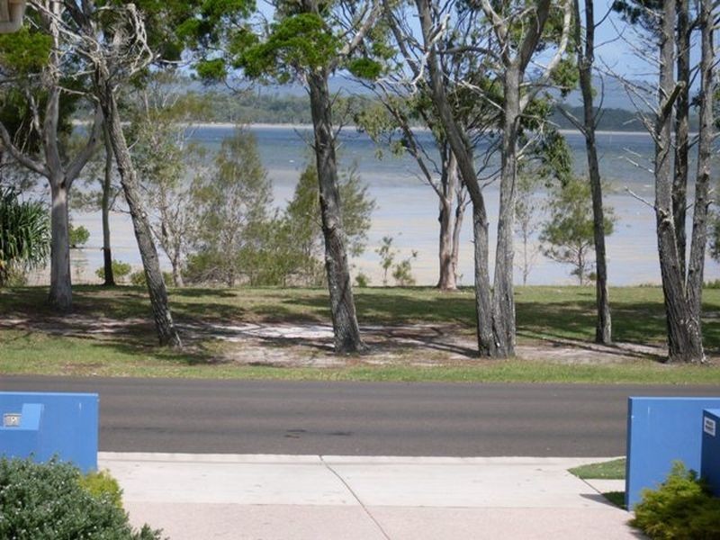 6/26 Esplanade, Tin Can Bay QLD 4580