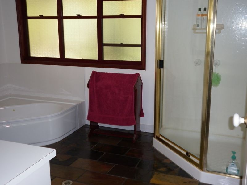 1 Mauretania Ave, Cooloola QLD 4580