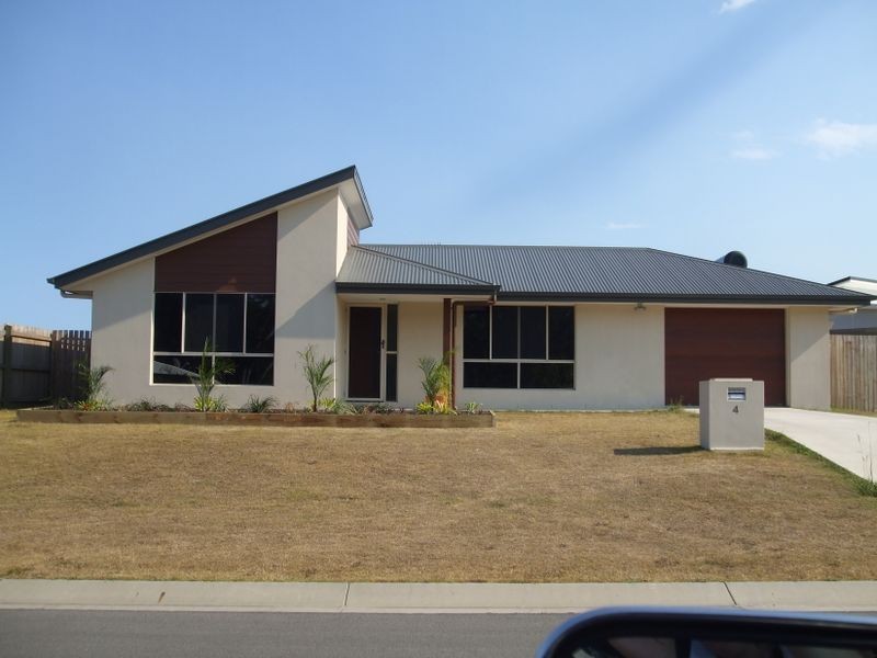 4 Sanctuary Way, Cooloola Cove QLD 4580