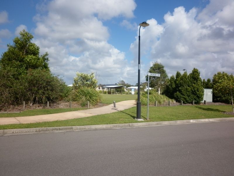 53 Creekside Esplanade, Cooloola Cove QLD 4580