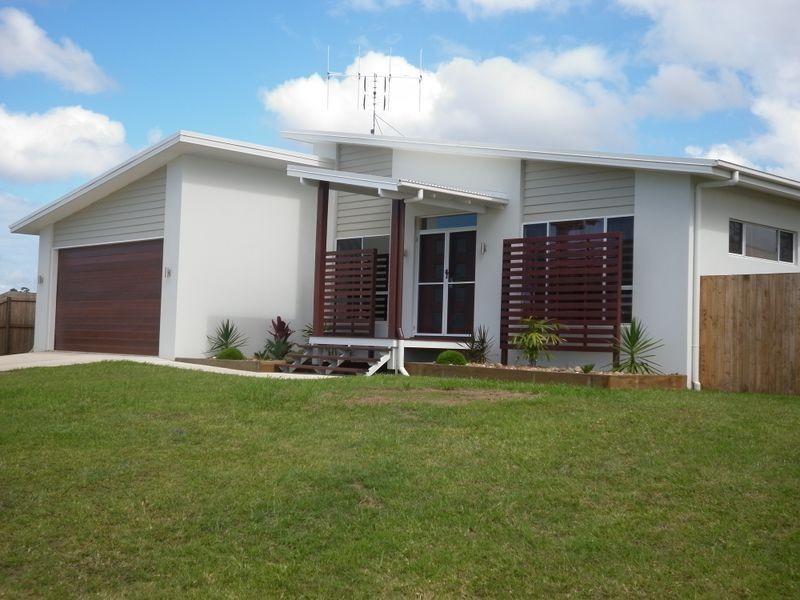 16 Lomandra Ave, Cooloola Cove QLD 4580
