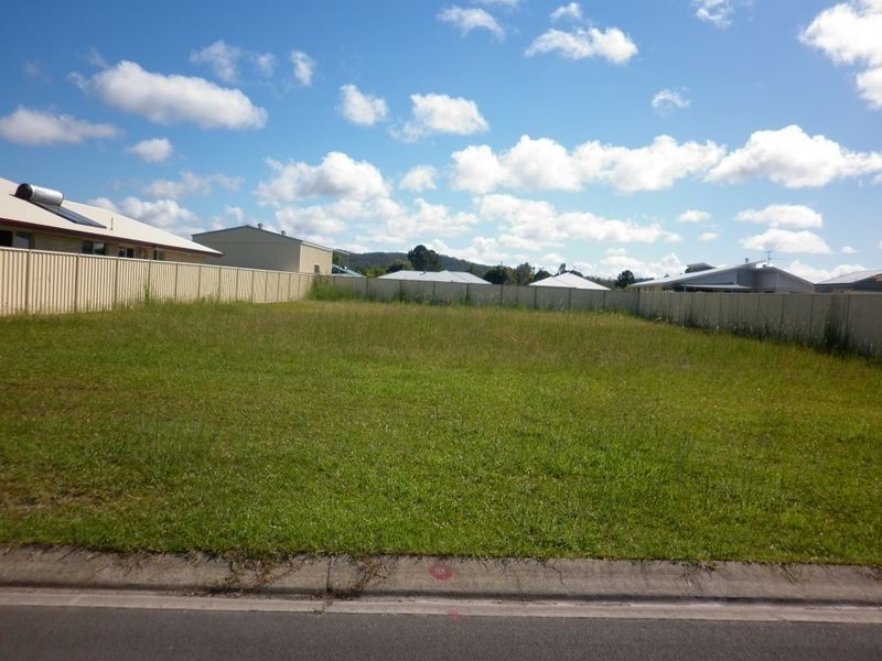 16 Kanimbla ave, Cooloola Cove QLD 4580