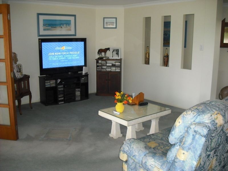 21 Kanimbla Ave, Cooloola Cove QLD 4580