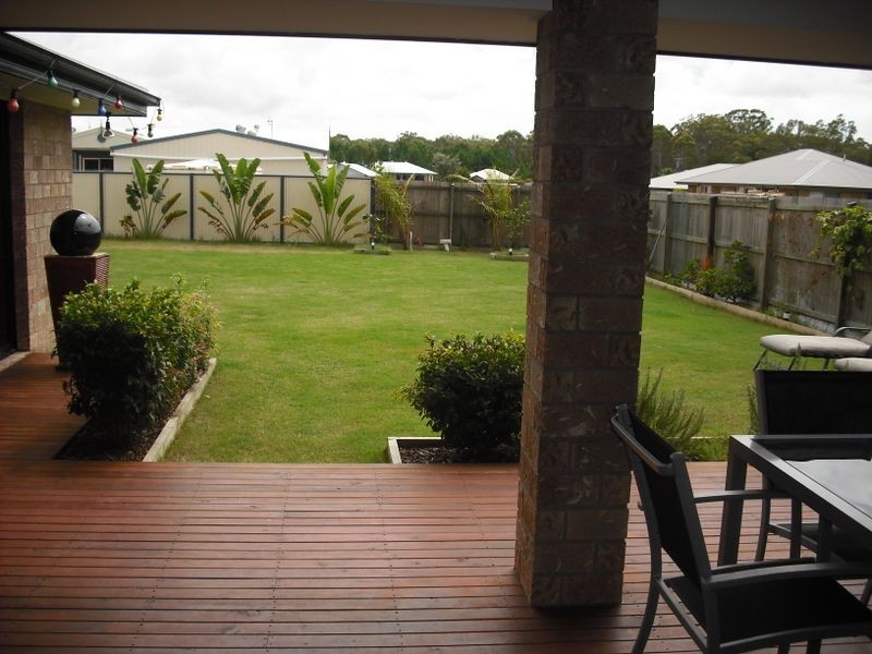 11 Kanimbla Ave, Cooloola Cove QLD 4580