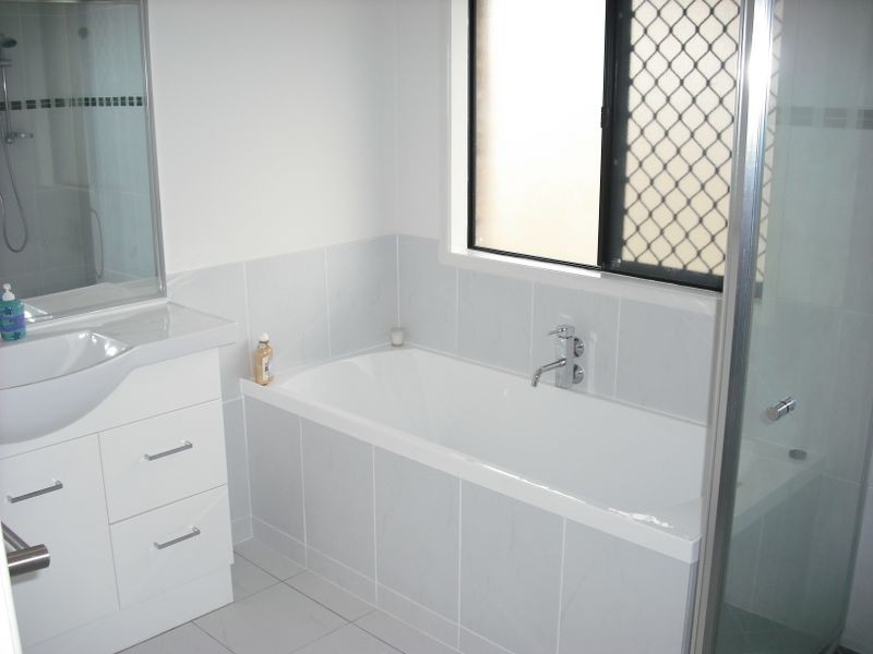 11 Kanimbla Ave, Cooloola Cove QLD 4580