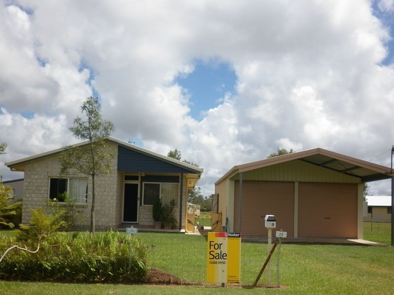 29 Dreadnought Ave, Cooloola Cove QLD 4580